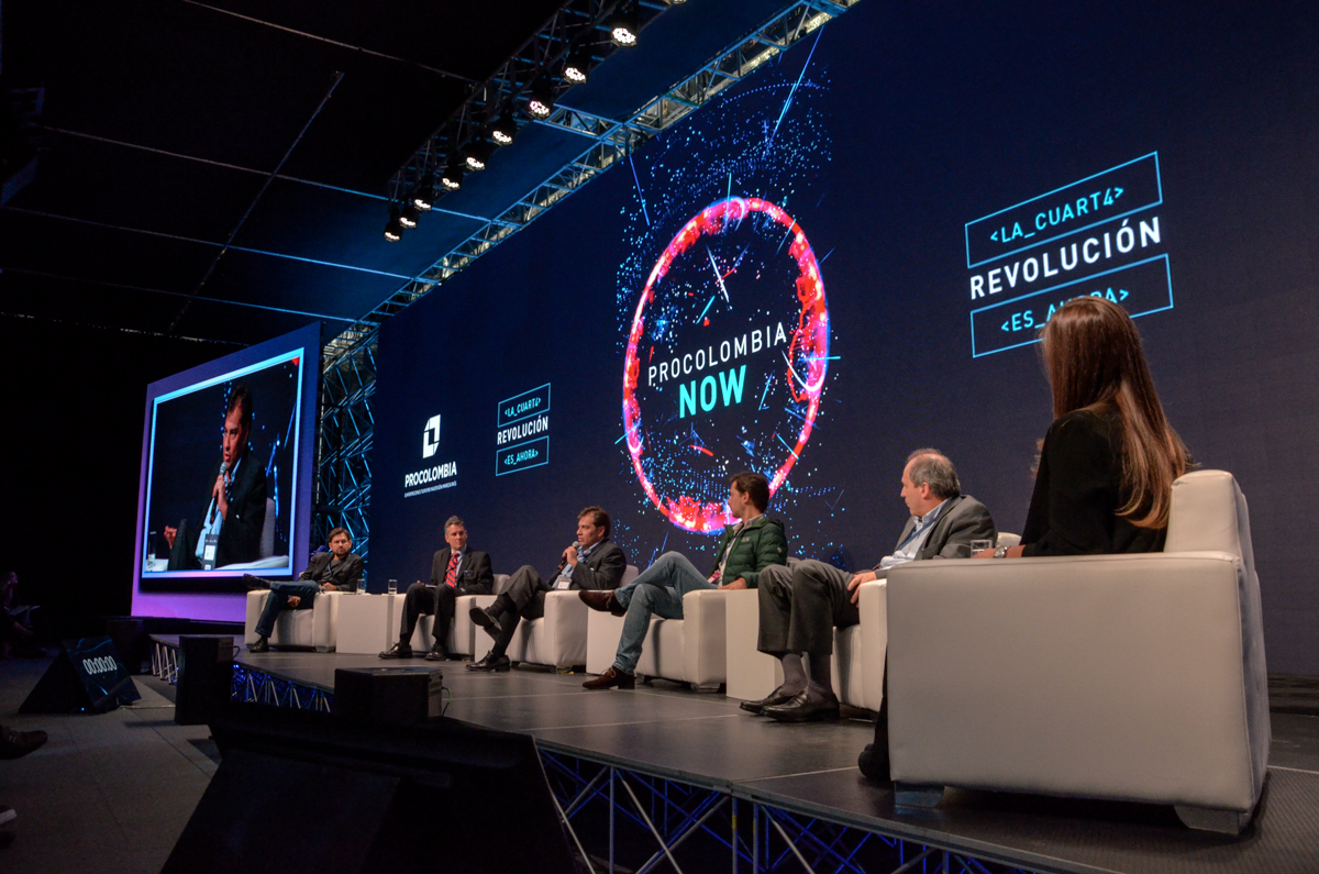 En el Panel ‘la transformación digital de la industria colombiana’ participaron algunas empresas líderes en aplicación de tecnología: Heinson, Aldeamo, Azembla, GreenCode y Awake.