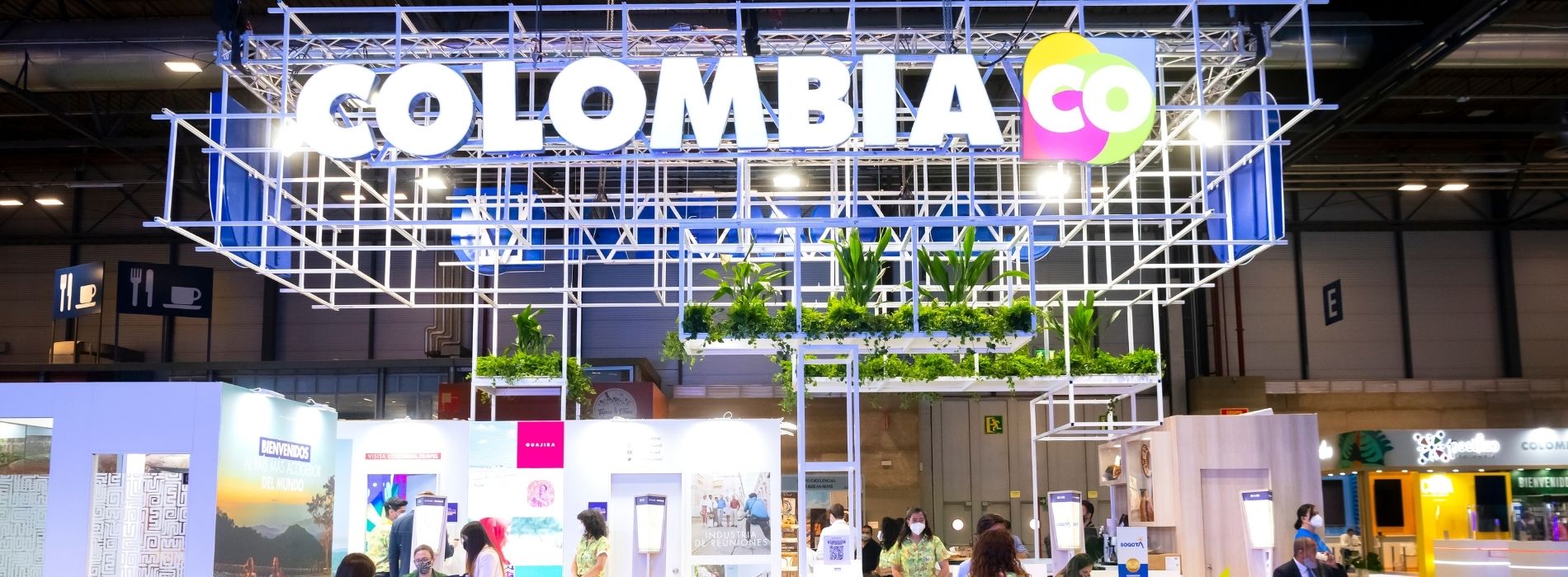 Stand de Colombia CO en feria