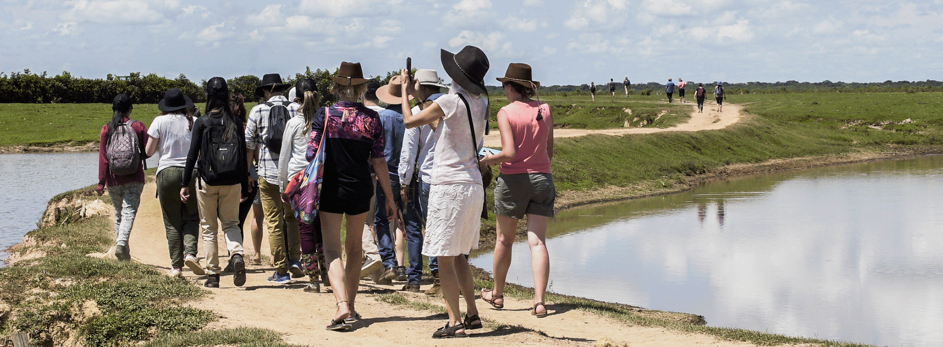 Turistas en isla de Colombia 