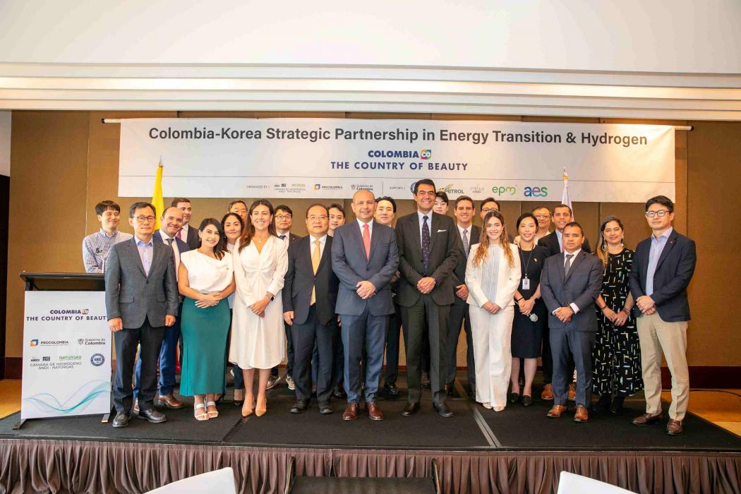 Conferencia de Colombia-Korea en favor de la transición energética.