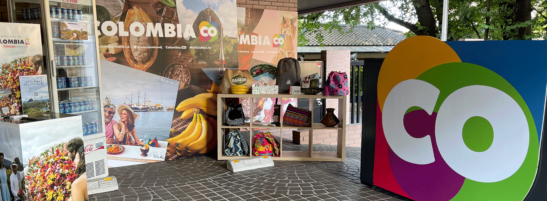 Stand de productos Colombianos 