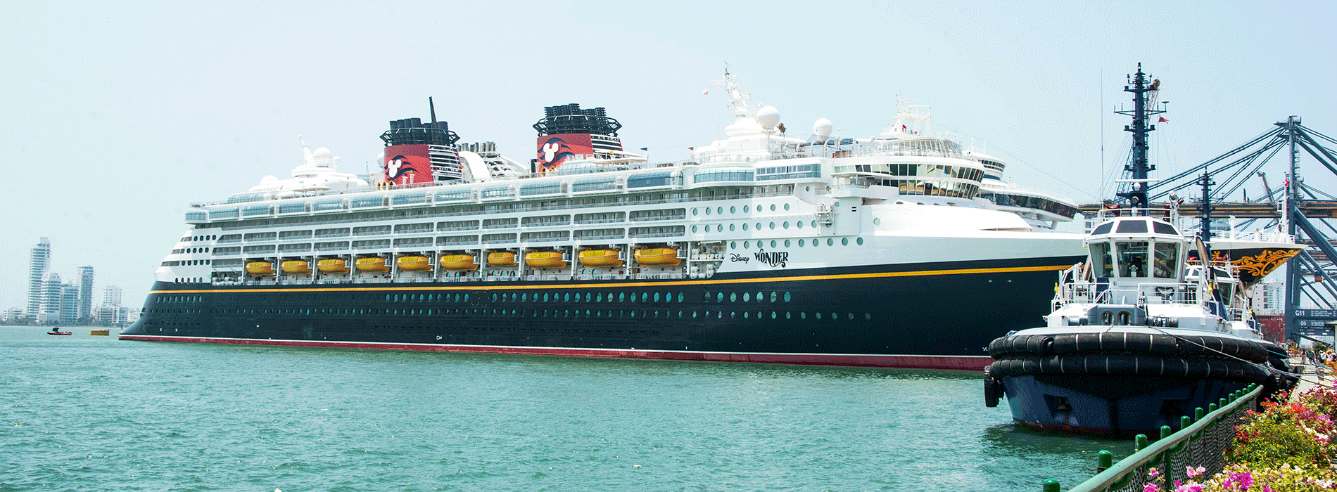 Barco gigante de exportaciones 