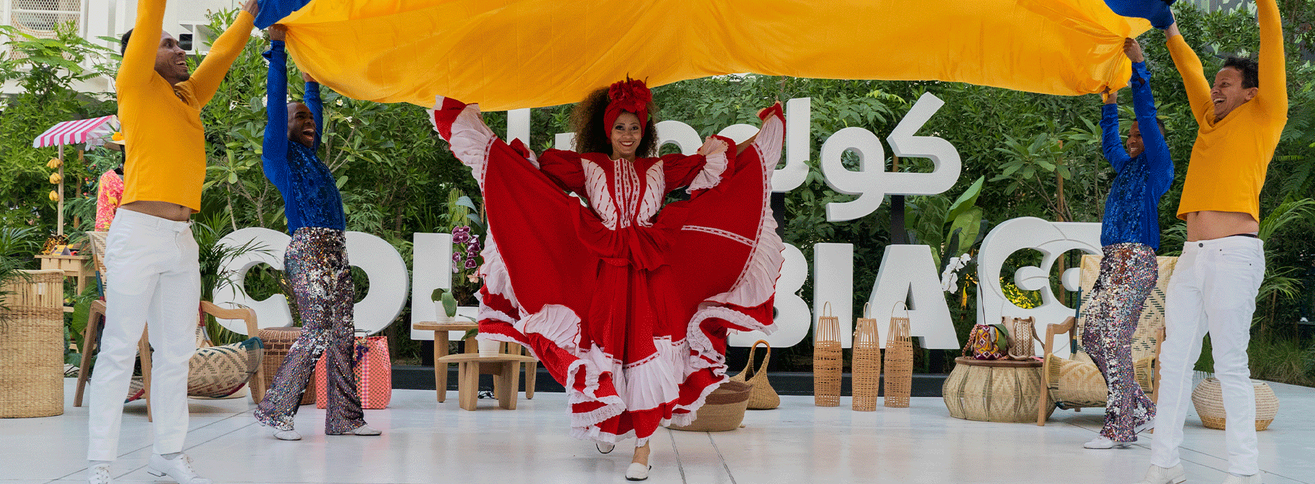 Bailarines Colombianos en Expo Dubái