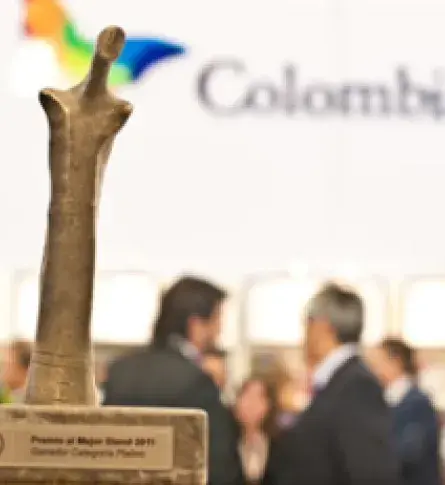 Premio mejor stand en Feria del Libro de Guadalajara 2011
