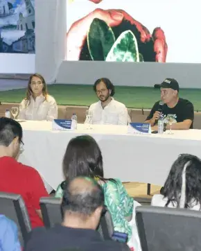 Rueda de prensa en Valledupar anunciando la noticia