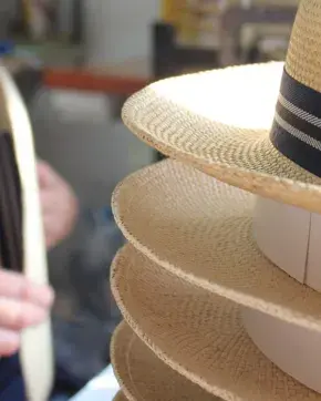 Sombrero volteado para exportación