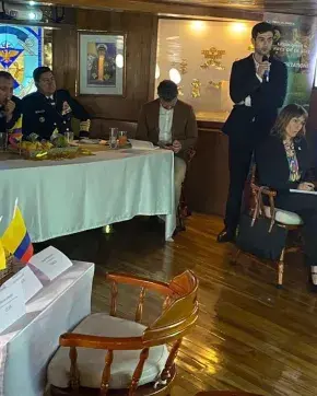 Reunión de El Buque Escuela de la Armada