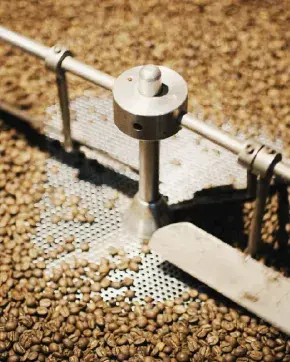 Maquina  Industrial para tratar granos de café