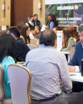 Conferencia sobre cannabis en Colombia