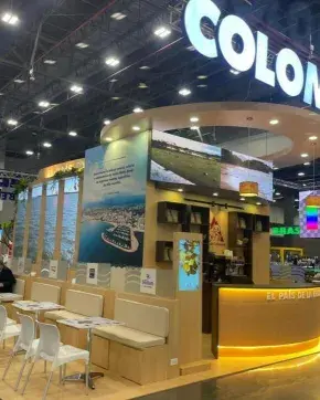 Stand de Colombia CO en feria