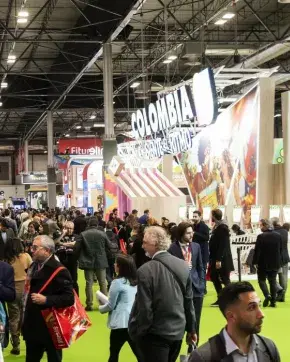 Stand de Colombia CO feria