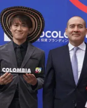 El artista japonés Naoto Inti Raymi