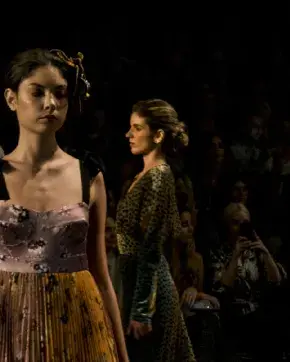 Actores en obra de teatro