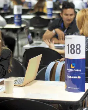 Evento informativo de ProColombia  en feria