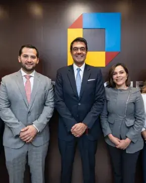 Fotografía de funcionarios de ProColombia y Consejo Nacional de Honduras