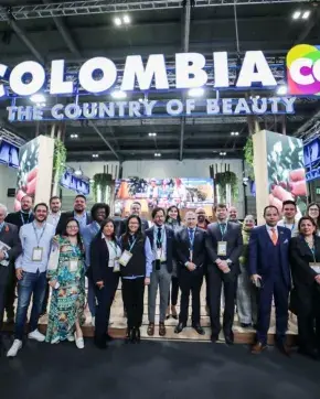 Stand de Colombia Co en Feria de turismo de Londres