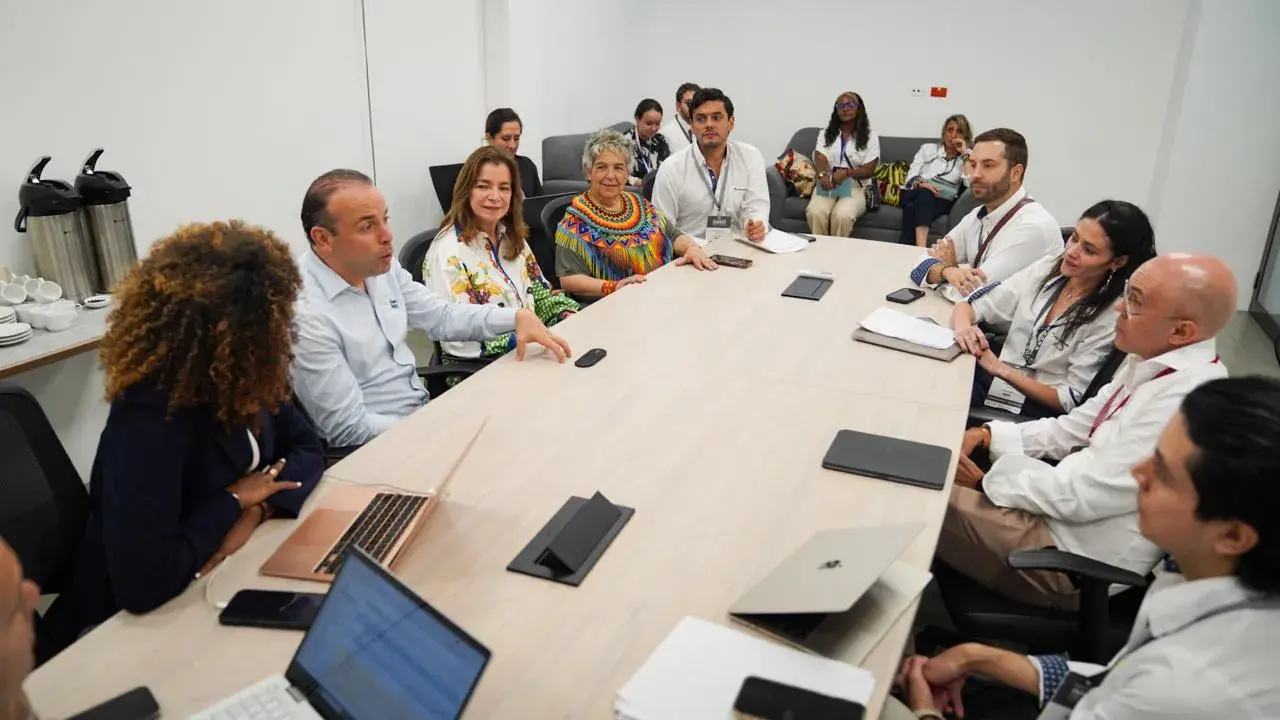 Esta imagen se ha eliminado. Por razones de seguridad, sólo se permiten imágenes de dominio local. Imagen eliminada.