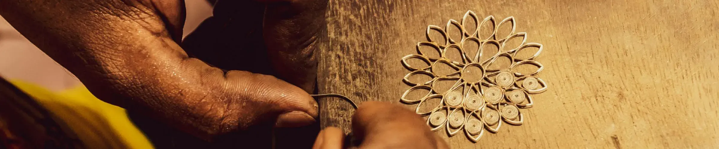 Gold jewelry created by ancestral techniques