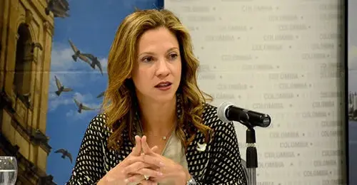 Maria claudia Lacouture - Macrorrueda 50