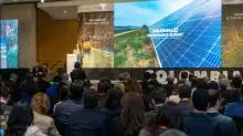 Exposición de ColombiaCO en auditorio