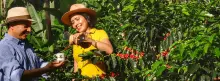 Fotografía de agricultores en el eje cafetero  