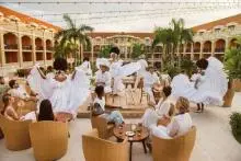 Artistas Cartageneros bailando y tocando