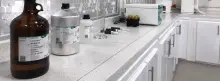 Productos químicos en laboratorio 
