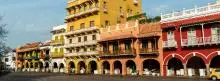 Fotografía de casas y edificios coloniales en Colombia